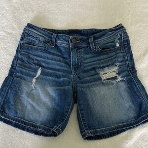 Buckle Black  Distressed Shorts